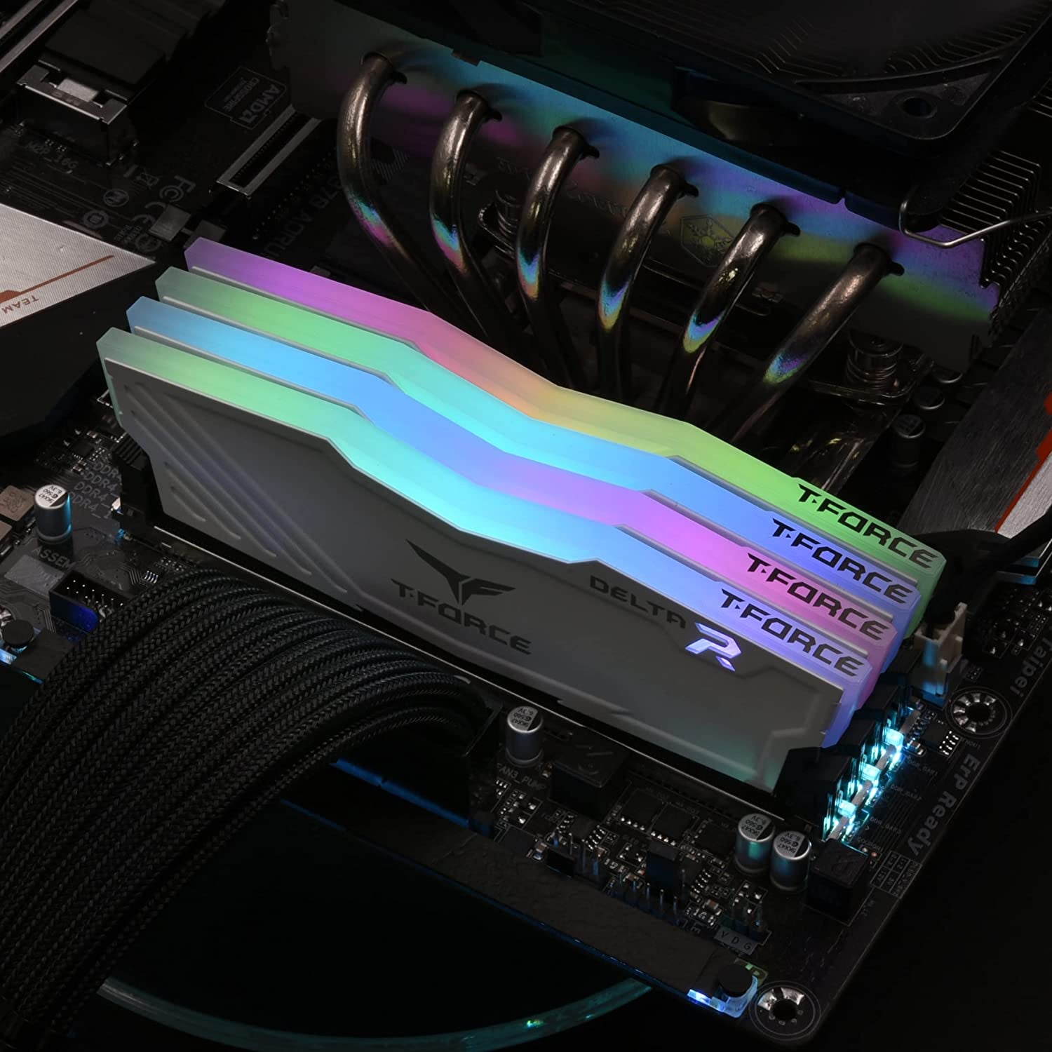 TEAMGROUP T-Force Delta RGB DDR4 32GB (2X16Gb) 3200Mhz (PC4-25600) CL16 Desktop Memory Module Ram TF4D432G3200HC16FDC01 - White